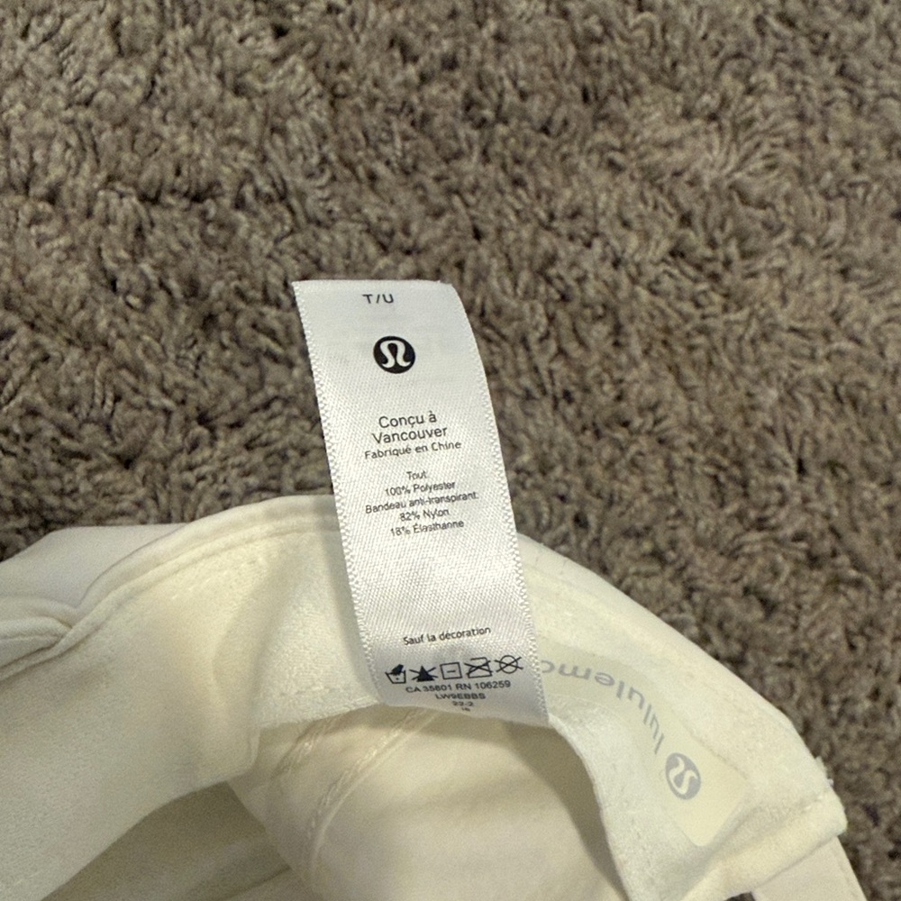 lululemon athletica Crème Classic Baseball Cap - Picture 6 of 6